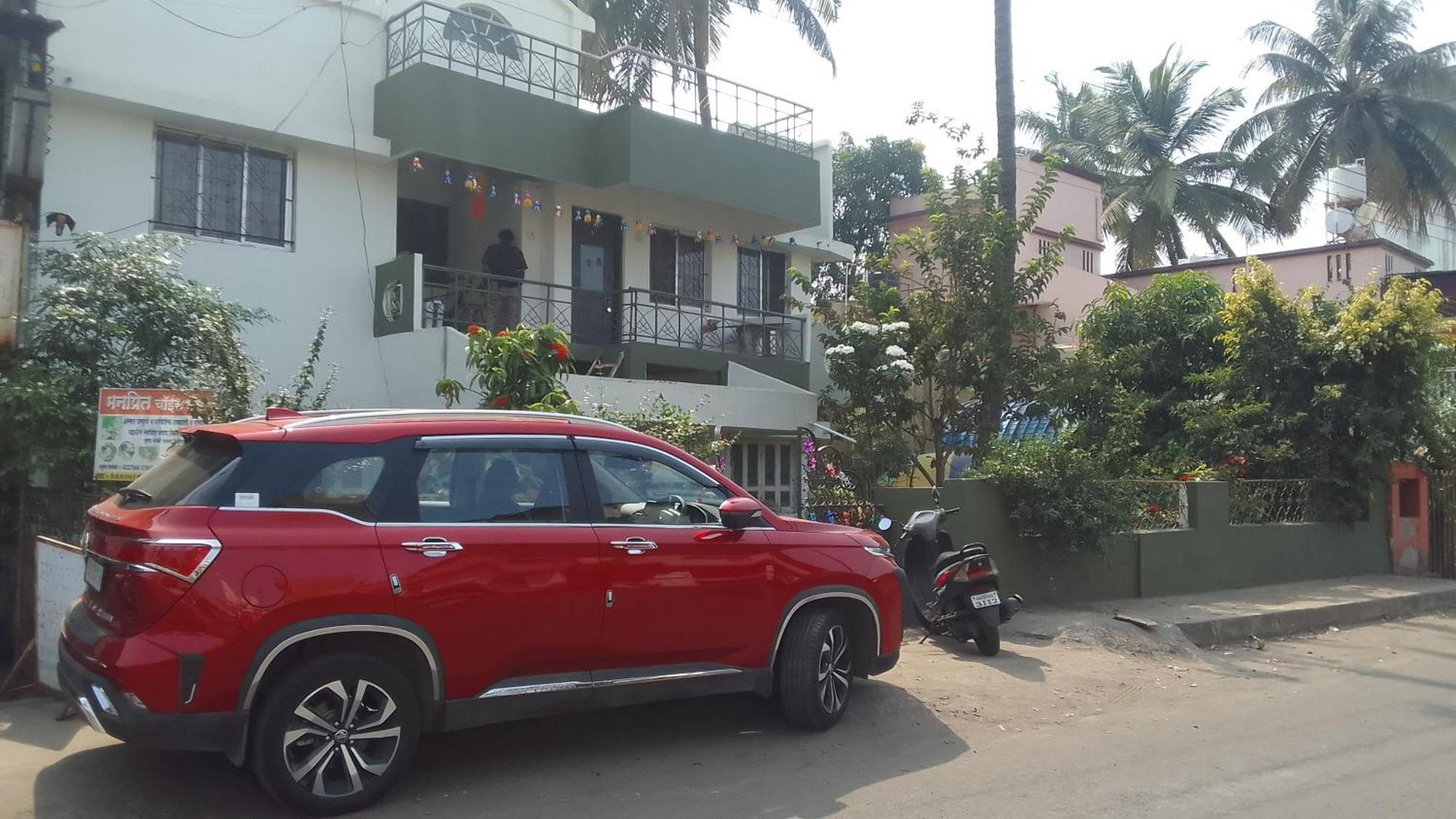 Swanky Sojourns Home Stay With 1T Ac Bedroom Kolhapur Exterior photo
